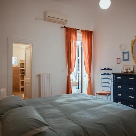 Casa Di Habibi * バーリ